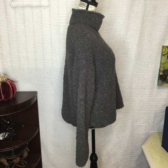 Pink Rose Pebble Knit Sweater - Picture 2 of 11